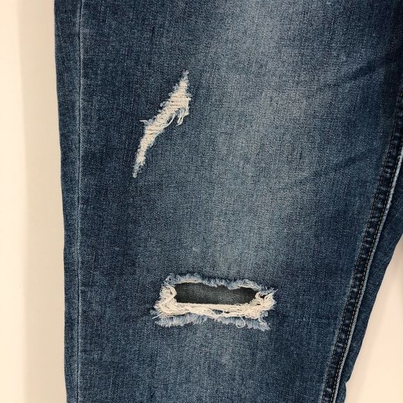 JUST USA Raquel Distressed Scissor Hem Cropped Skinny Jean size 14/32 - Picture 5 of 12